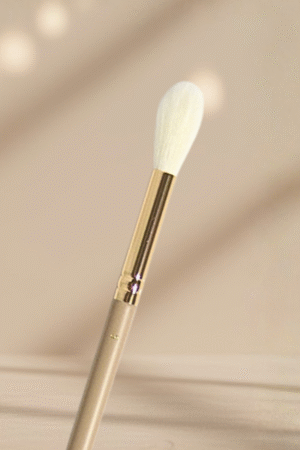 pędzel do rozświetlacza